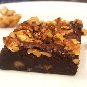 Chocolate Fudge Walnut Brownies